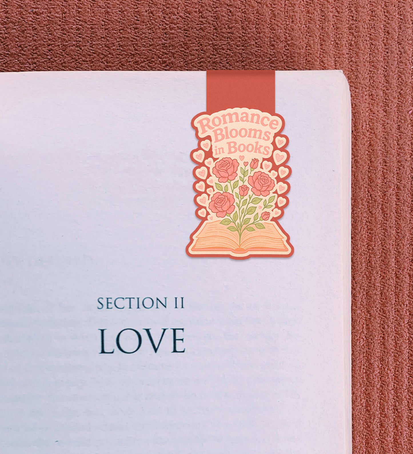 Magnetic Bookmark - Romance Blooms In Books