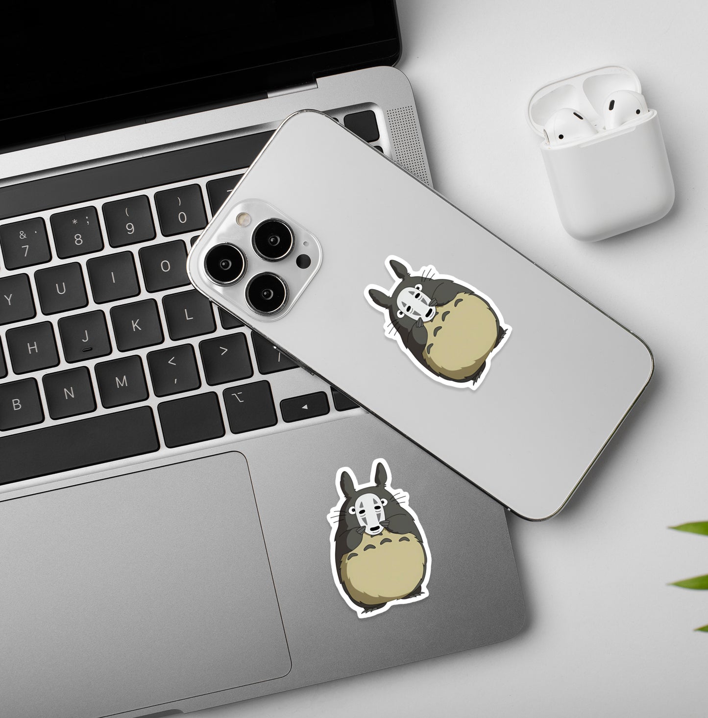 No Face Totoro - Laptop / Mobile Stickers