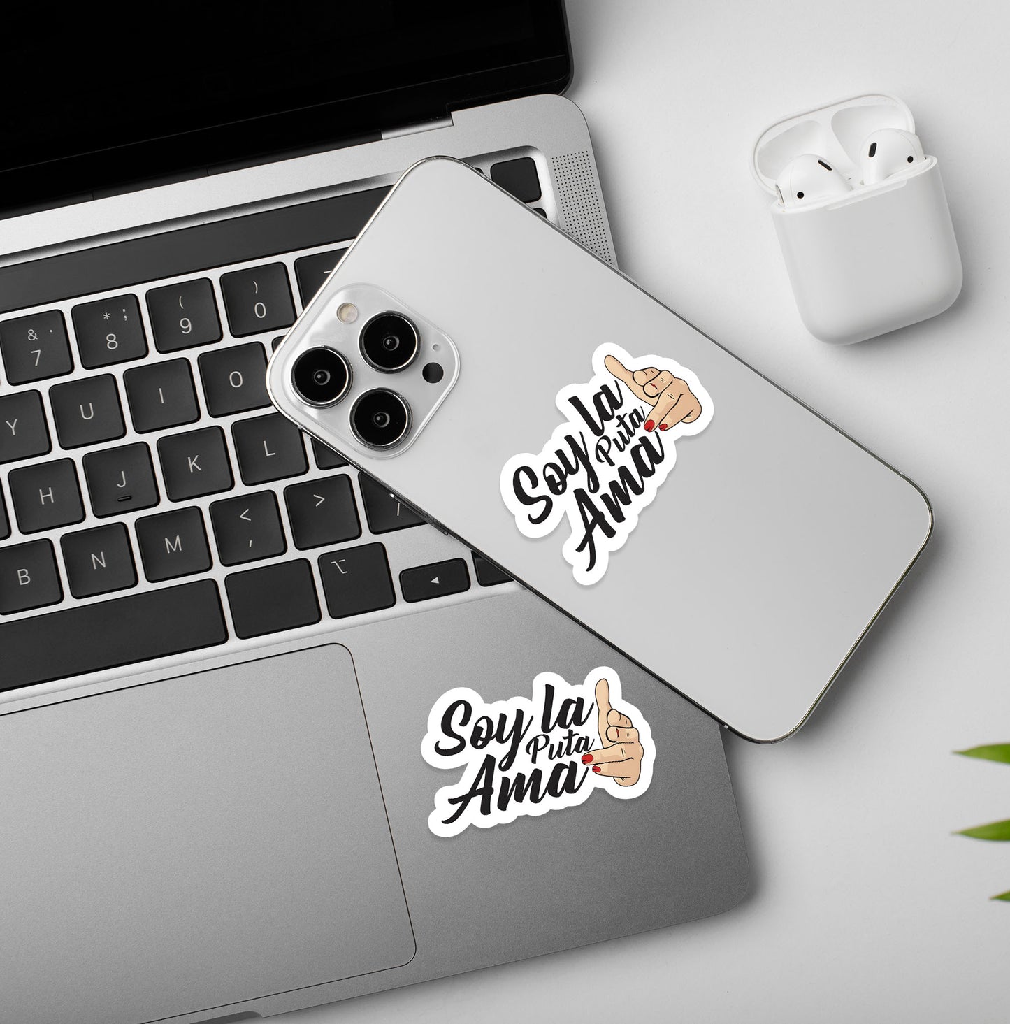 Soy La Puta Ama - Laptop / Mobile Sticker